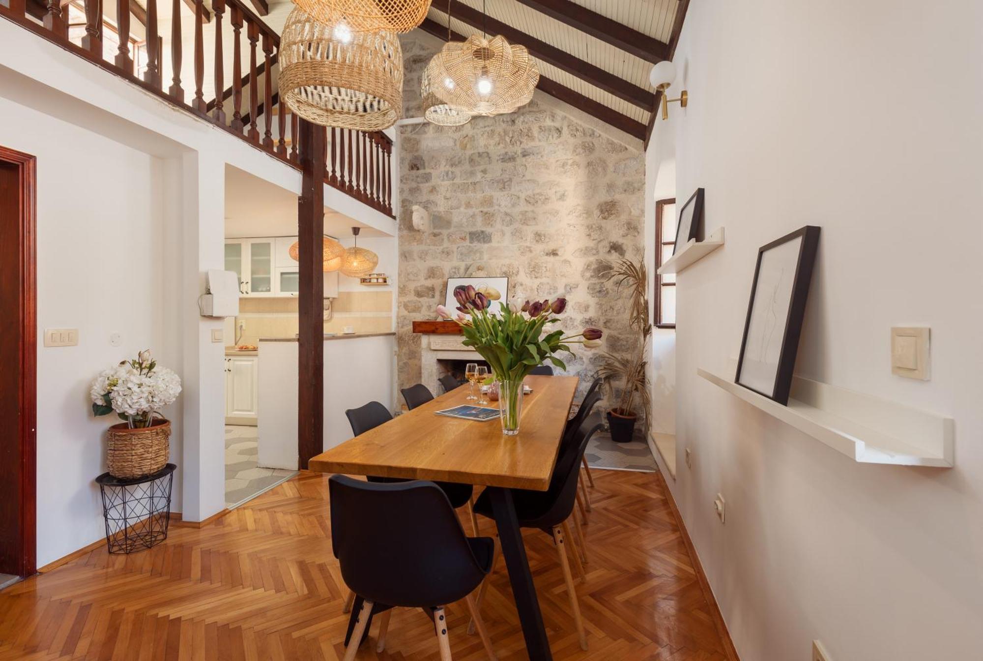 Old Town St Tryphon Apartment 코토르 외부 사진