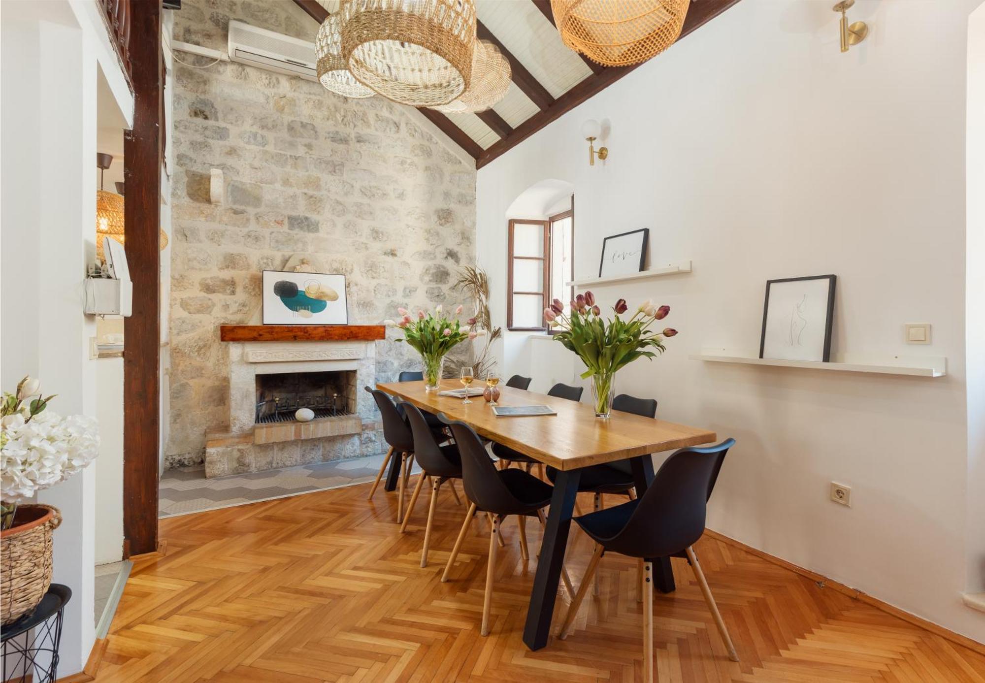 Old Town St Tryphon Apartment 코토르 외부 사진
